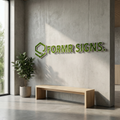 FORMR Wall Logo · Green -3D-Logo mit natürlichem Moos – auf Wunsch mit Abstandshaltern montierbar.